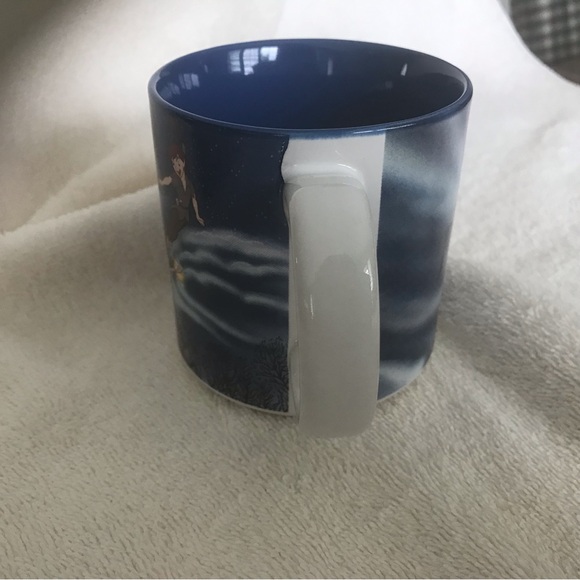 Disney Peter Pan mug cup Vintage - Picture 3 of 8